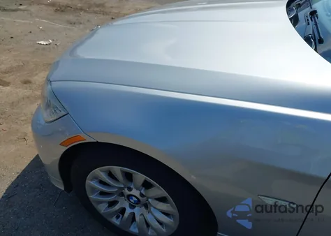 2009 BMW 328I from USA, damaged, VIN WBAPH735X9E128332